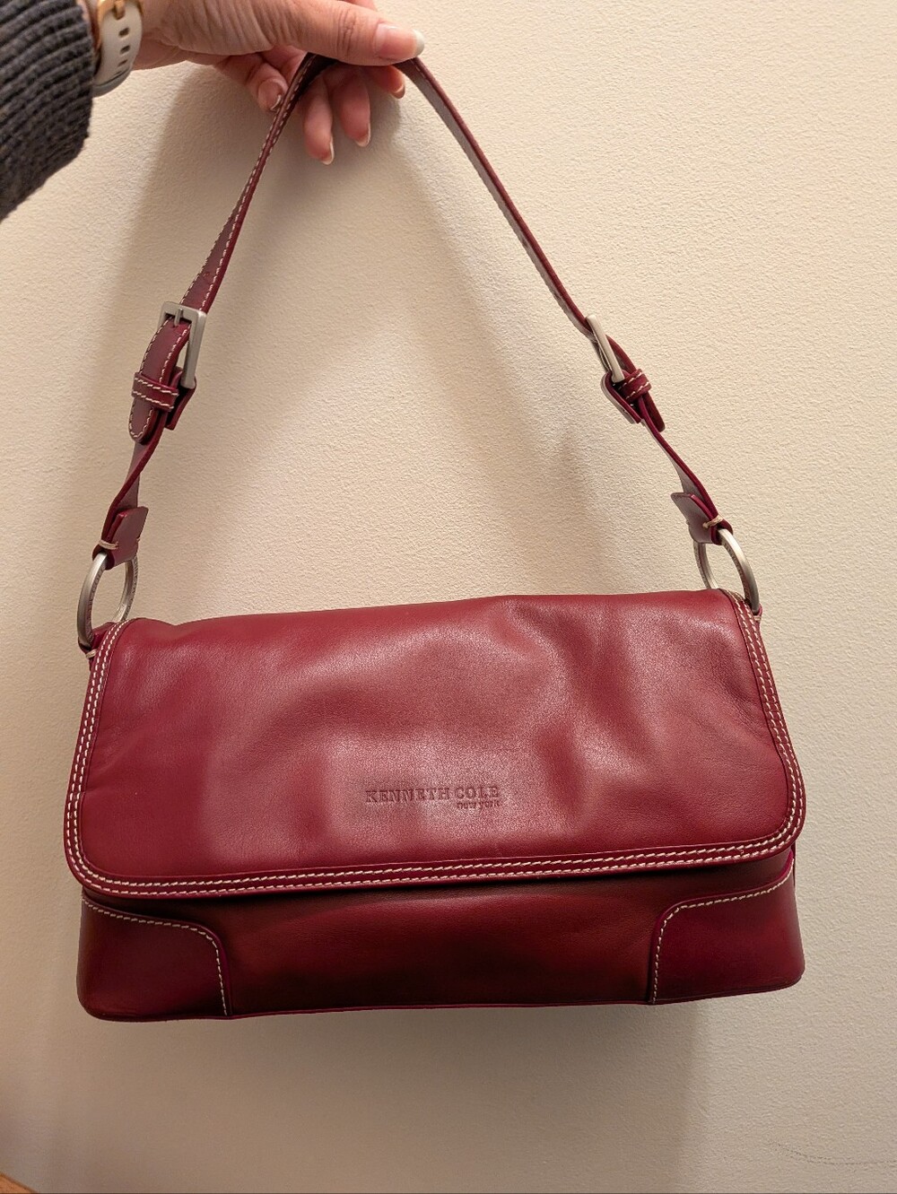 Y2K Minimalist VINTAGE Kenneth Cole New York Red Leather Shoulder Bag